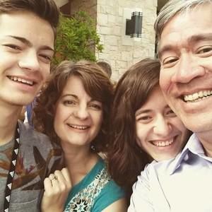 Meet your Posher, April